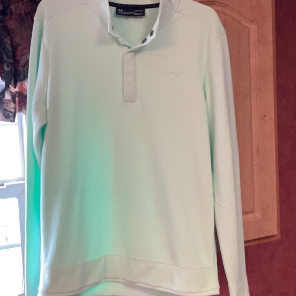 Under Armour pull over